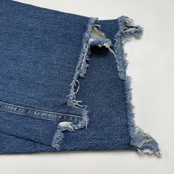 Good American Good Curve Raw Hem Straight Crossover Jeans Size 12 31 Asymmetric - Picture 10 of 11